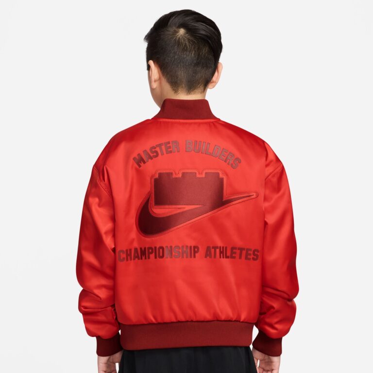Nike x LEGO Collection jakke