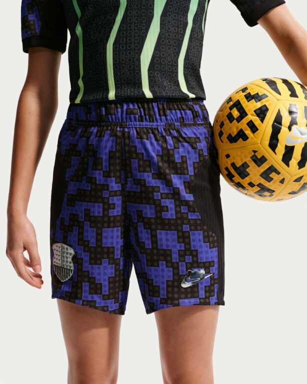 Nike x LEGO Collection Aero-FIT shorts til store børn